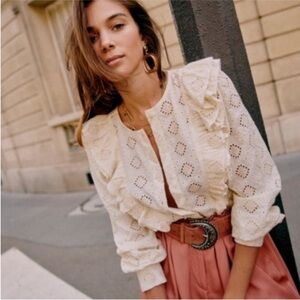 Like new! Sezane Blouse Boby. Ivory. Size 36 / US size 4